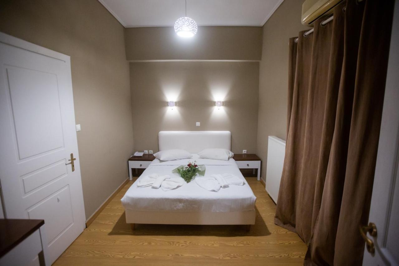 Cavallari Palace Hotel Suites Acharnes Exterior photo