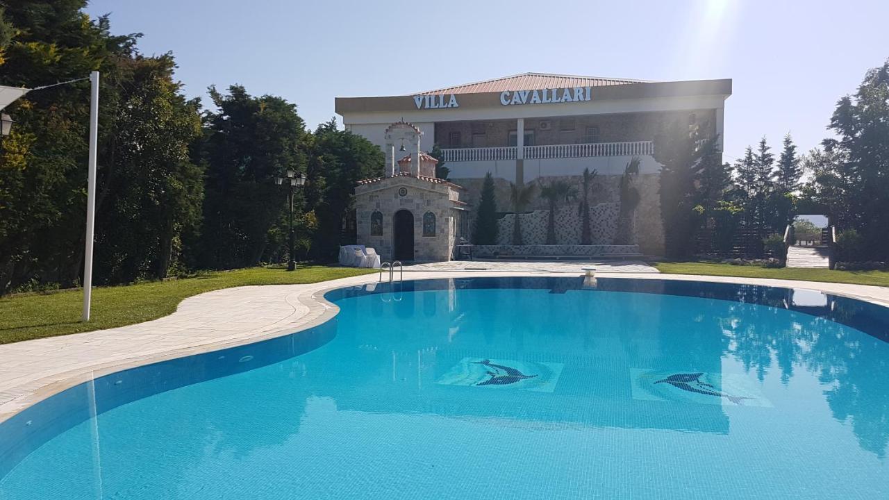 Cavallari Palace Hotel Suites Acharnes Exterior photo