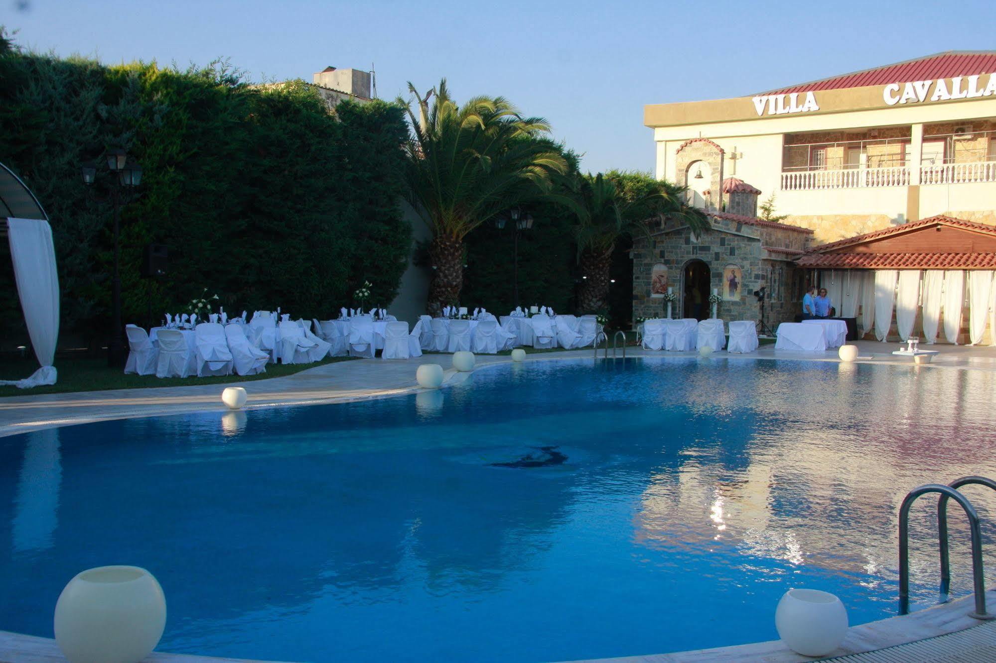 Cavallari Palace Hotel Suites Acharnes Exterior photo